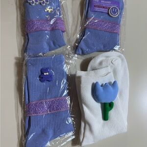 Purple and White Socks Set